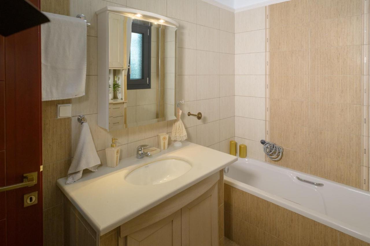 Luxury Dafnis House Apartment Veria  Ngoại thất bức ảnh
